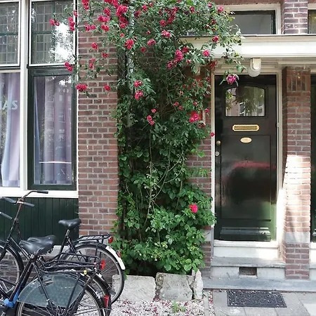 Alberti - Bed & Bike 3*