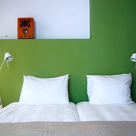 Penzion Alberti - Bed & Bike Rotterdam