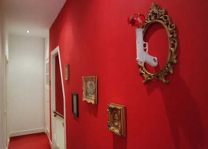 Pensión Alberti - Bed & Bike 3*