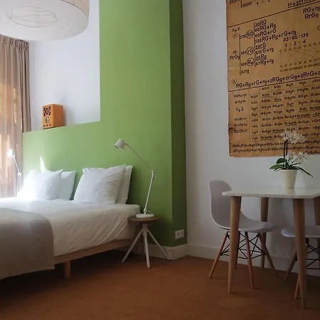 Alberti - Bed & Bike Rotterdam